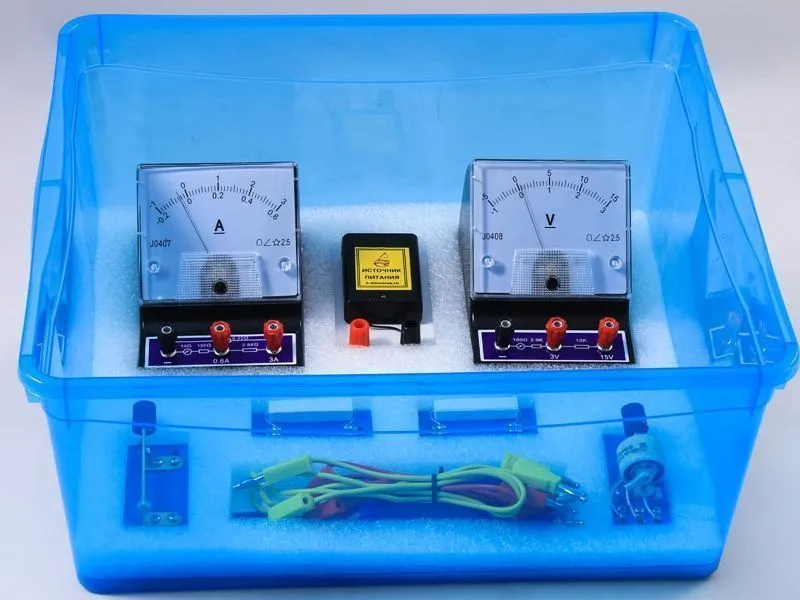 Наборы ОГЭ по физике №1–8 в лотках (без стойки)