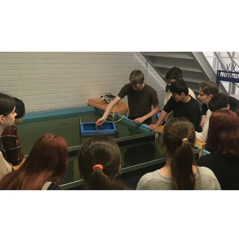 Макет отсека судна 485×600×400 мм