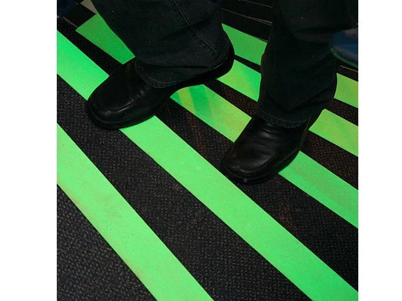 Полоса светонакопительная 10 метров в рулоне