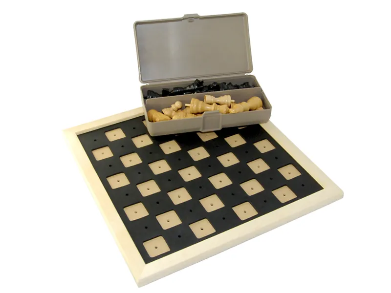 Шахматы тактильные для слабовидящих и незрячих детей
