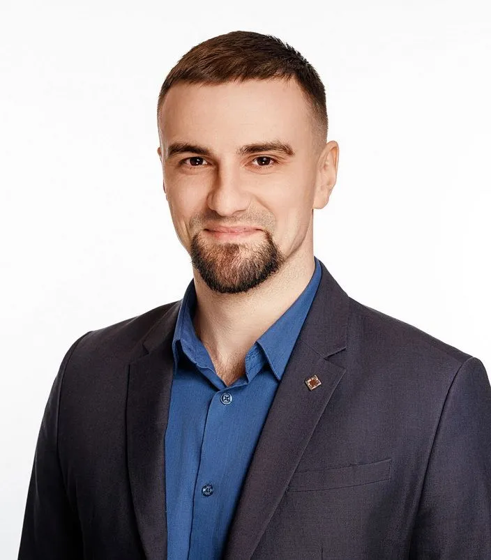 Михаил Зотов