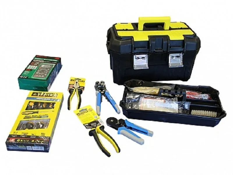 Учебный комплект "Бытовая электропроводка" 24 В