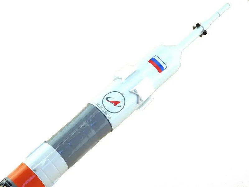 Модель Ракета-Носитель Союз Пилотируемый (М1:144)