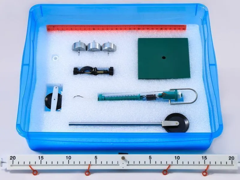 Наборы ОГЭ по физике №1–8 в лотках (без стойки)