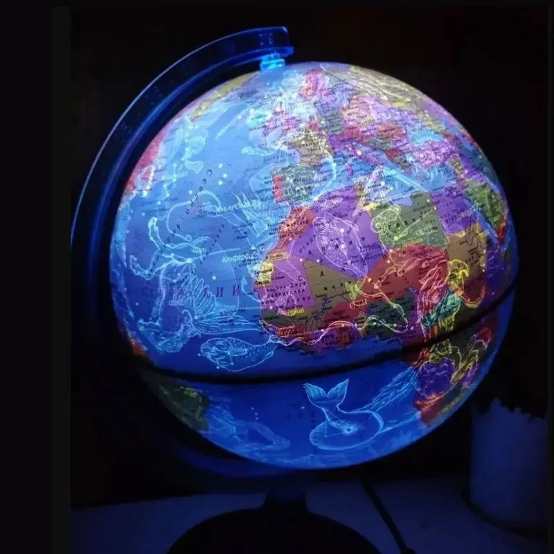 "День и ночь": глобус с системой подсветки