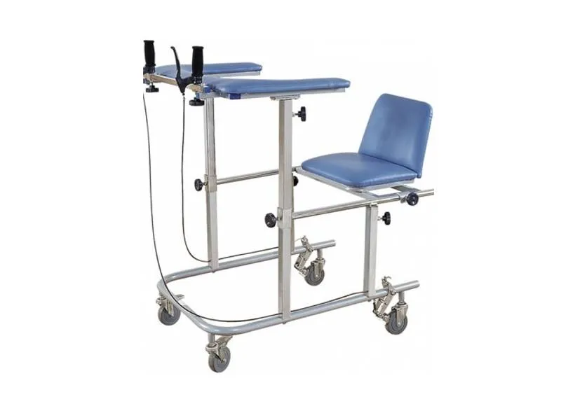 Кресло со столиком мобильное для детей для людей с поражением опорно-двигательного аппарата
