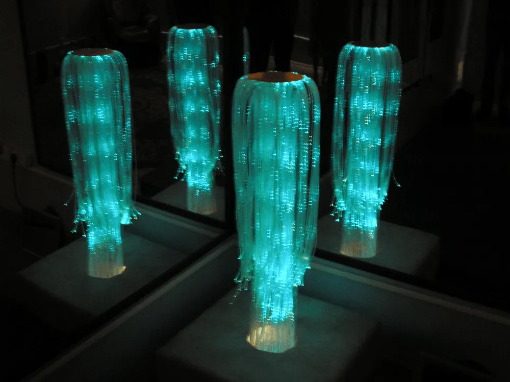 Световая труба фонтан с мягким основанием 1040х550х550 мм