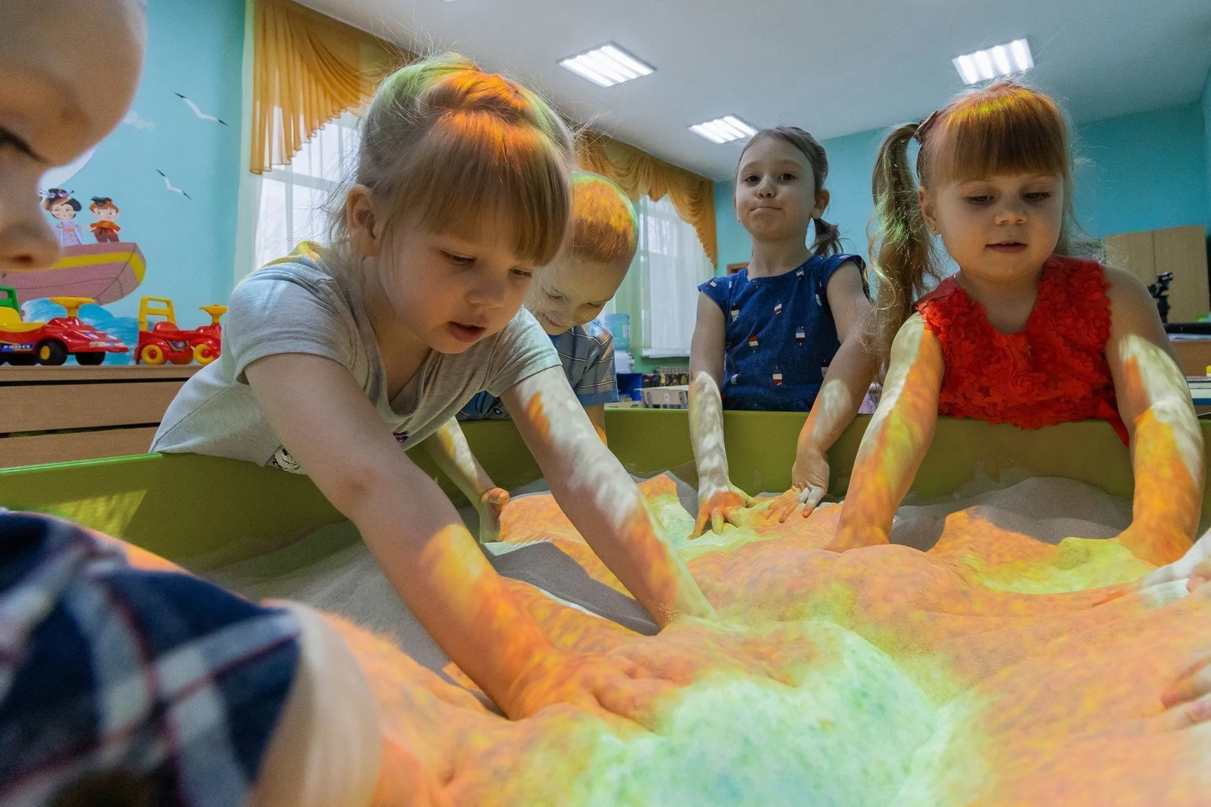 Интерактивная песочница «Домик» 1100×1025×1500 мм