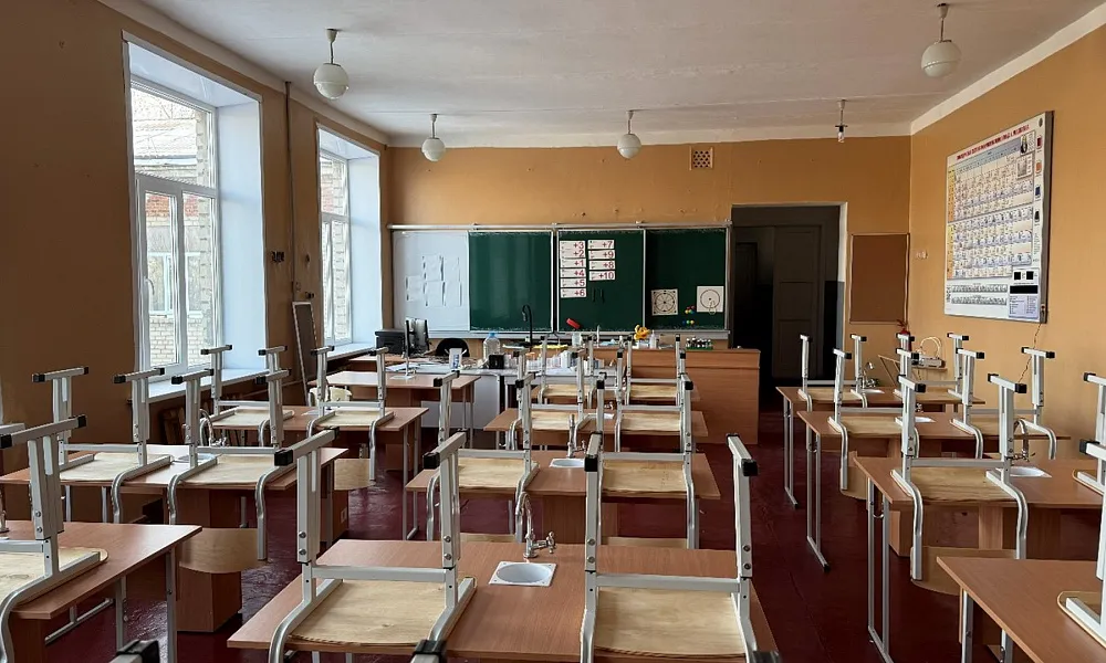 Кабинеты химии, биологии и информатики