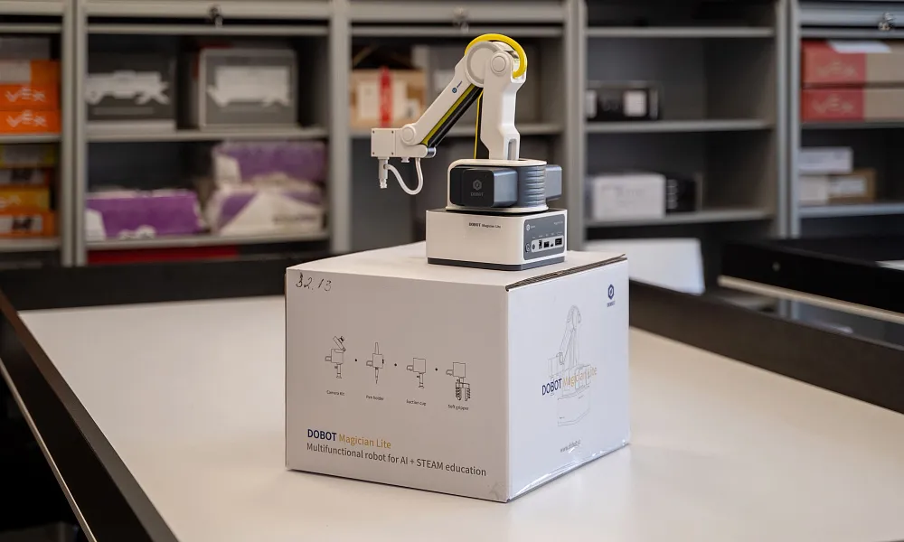 Кабинет робототехники