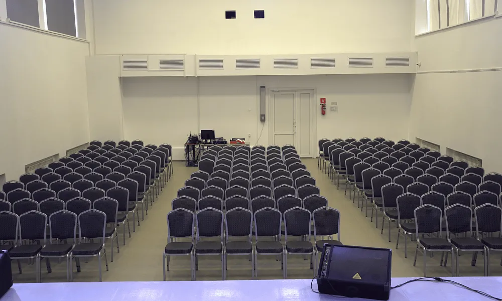 Актовый зал