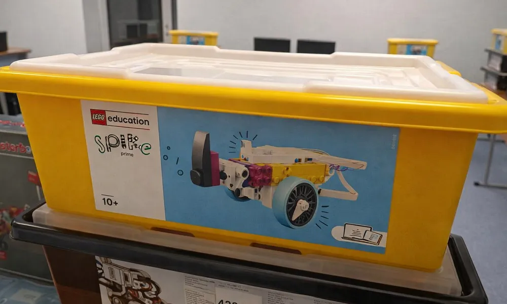 Поставка оборудования для занятий робототехникой