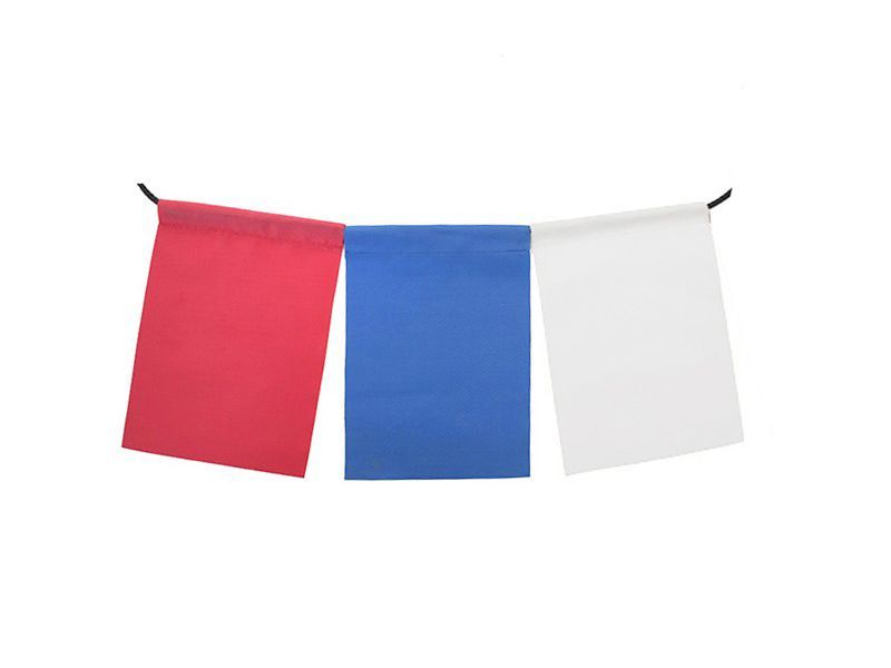 Флажки "Триколор" на шнуре 12 шт., 2,5 м