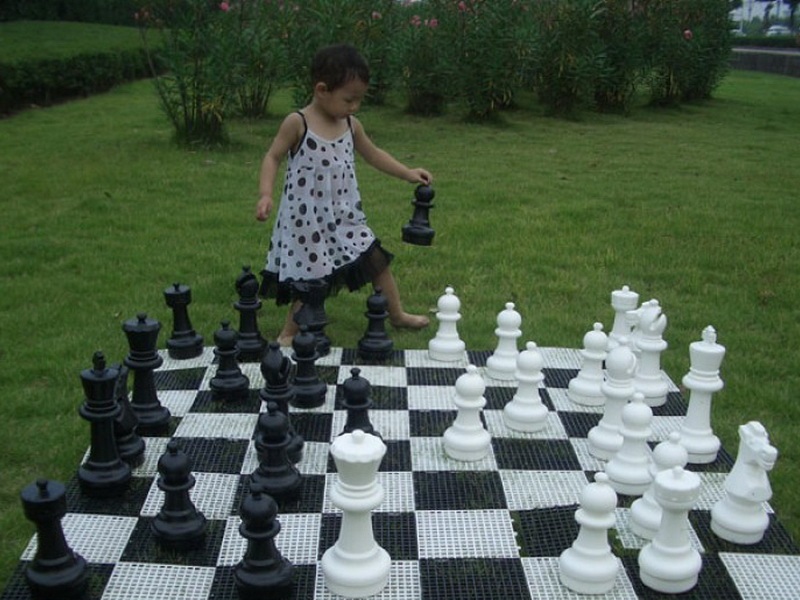 Напольные шахматные фигуры
