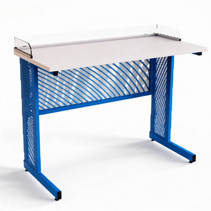 Стол ученический 1200×600 мм с перфорированным экраном