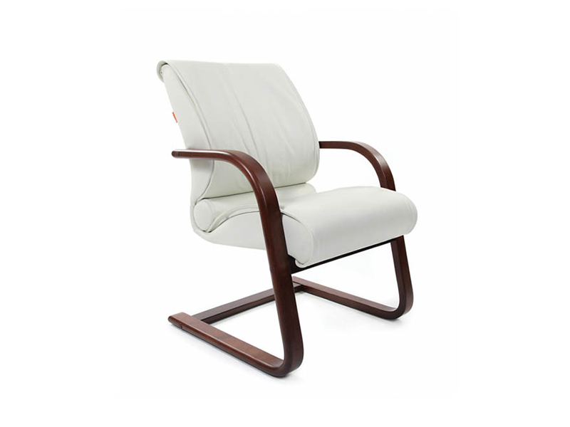 Кресло CHAIRMAN (нат.кожа, дерев.каркас), цвет черный