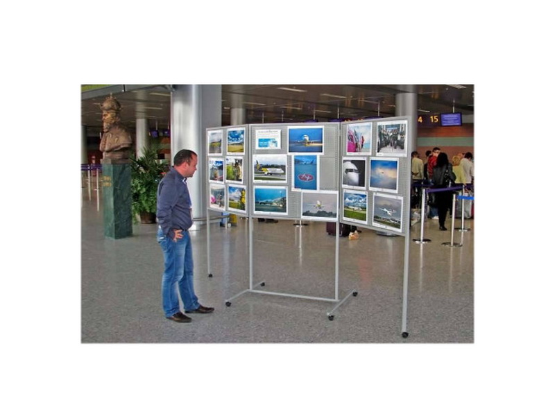 Стенд-ширма напольная выставочная (складная)