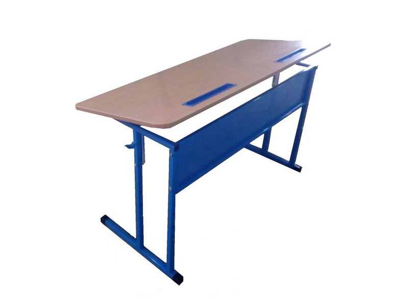 Стол ученический двухместный, с перфорированным экраном, с регулировкой наклона столешницы