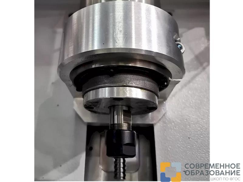 Вертикально-фрезерный станок с ЧПУ «Униматик ЮМ-Ф»