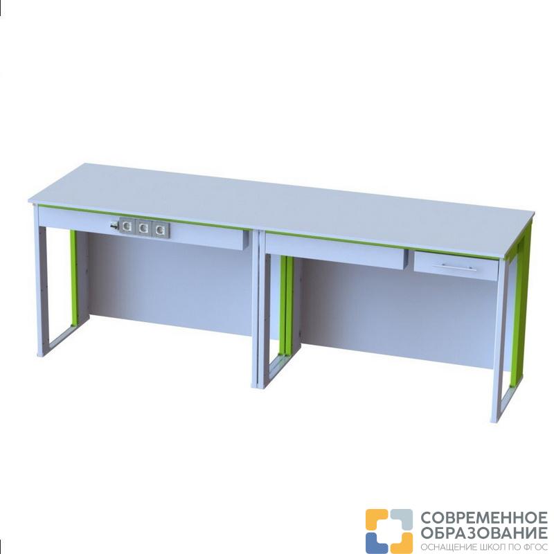 Стол демонстрационный с электрикой 2400х700х900