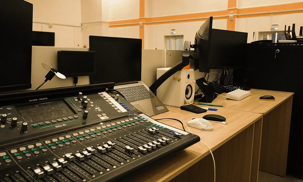 Актовый зал