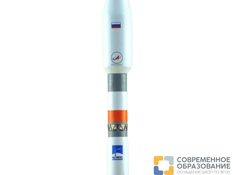 Модель Ракета-Носитель СОЮЗ Грузовой (М1:72)